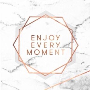 Meet your Posher, Lily